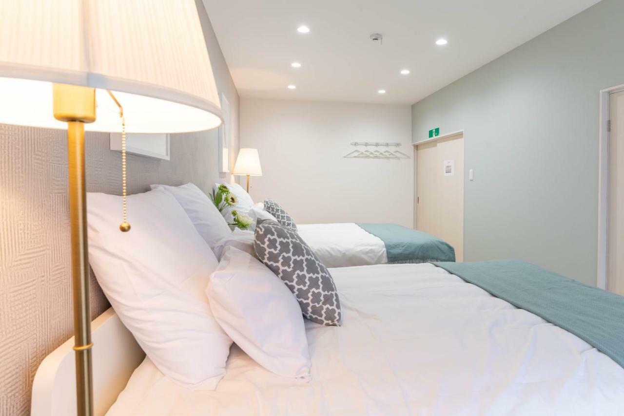 Bijou Suites Cyan Осака Екстериор снимка